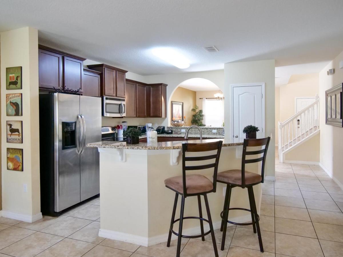 5br 5 Bath Pvt Pool Bbq 11min 2744ft Casa de férias *